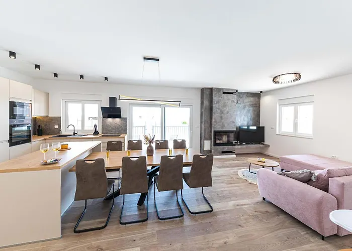 בית נופש Lovely In With Kitchen