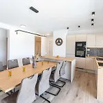 Lovely In With Kitchen *