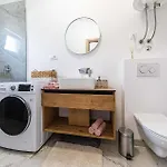 Dom wakacyjny Beautiful Home In Trogir Trogir