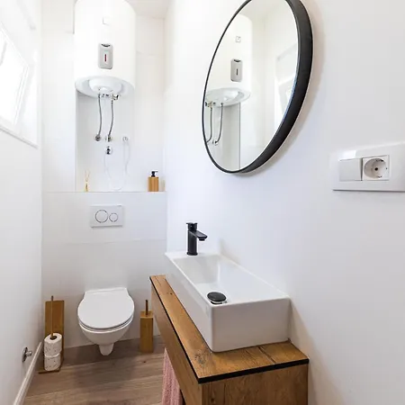 Lovely In With Kitchen * Трогир